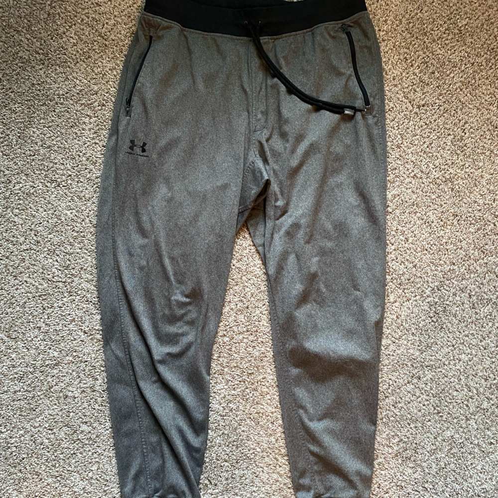 Under Armour Men's Charcoal Joggers